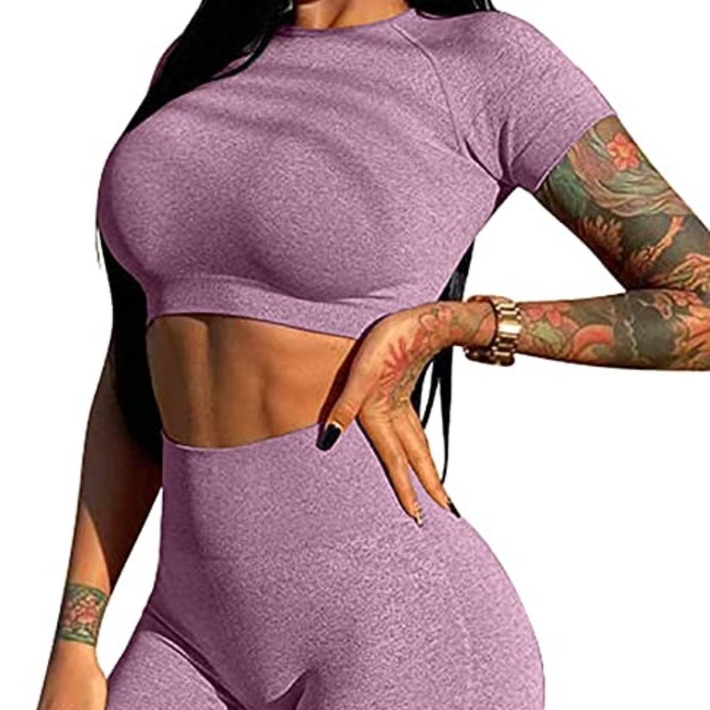Women's Workout 2 Piece Outfit - High Waist Seamless Shorts for Gym & Yoga